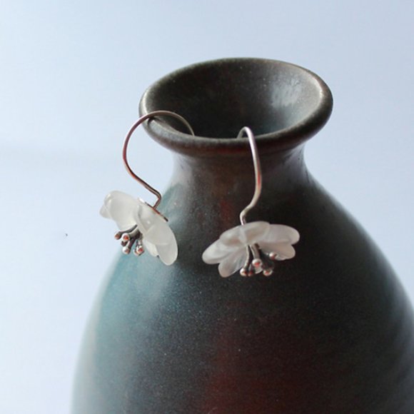 SOLD Sterling Silver Flower Natural Earrings Studs - Picture 6 of 13